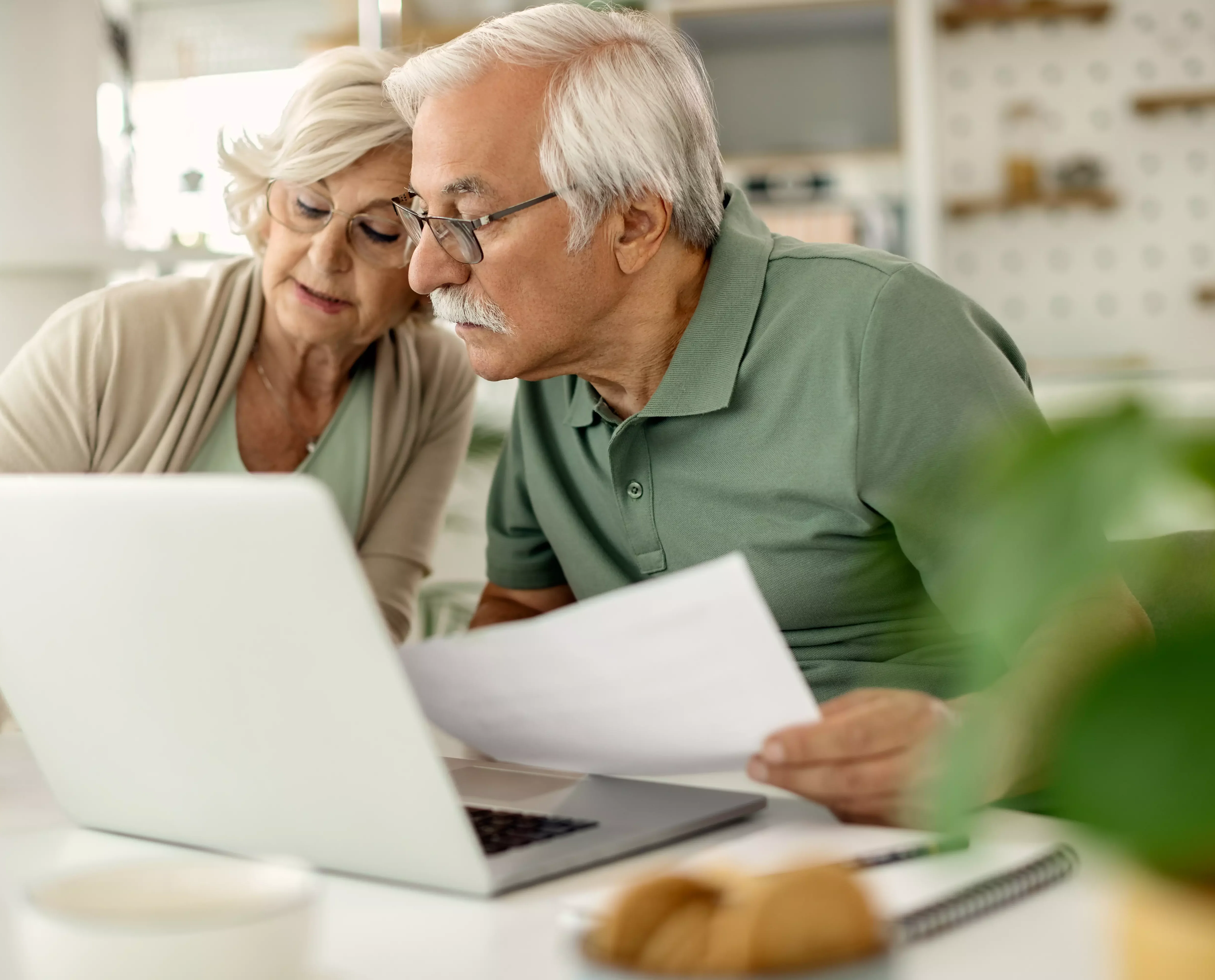 AnyConv.com__senior-couple-analyzing-their-savings-while-going-through-home-finances